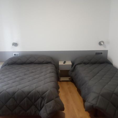 Hostal Outarelo Оренсе Экстерьер фото