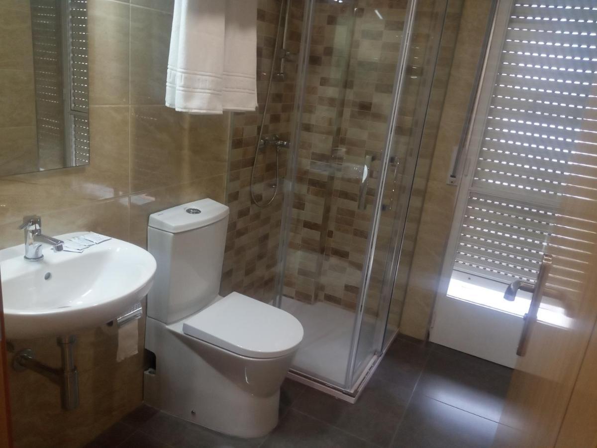 Hostal Outarelo Оренсе Экстерьер фото